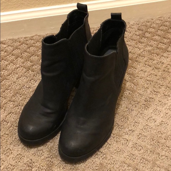 Chunky Black Booties - Picture 2 of 6